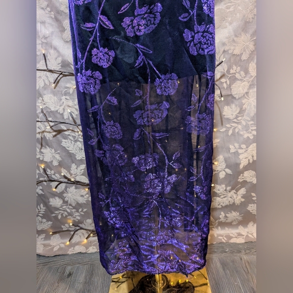YS Fashion U.S.A Black And Purple Floral Sheer Lined Maxi Dress, Size M, EUC! - Picture 5 of 7